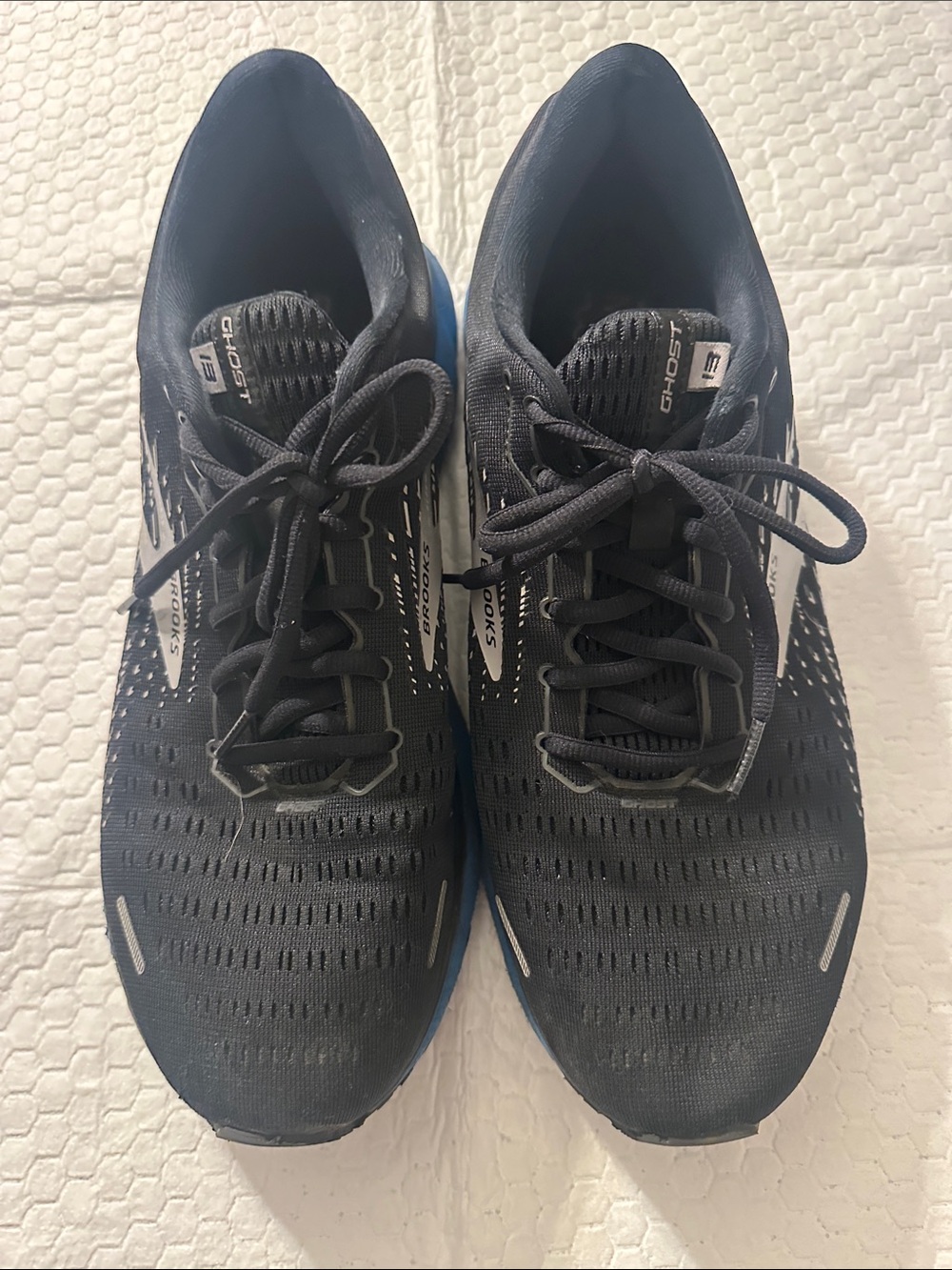 Brooks Ghost Men's Running Shoes - Black with Blue Midsole
